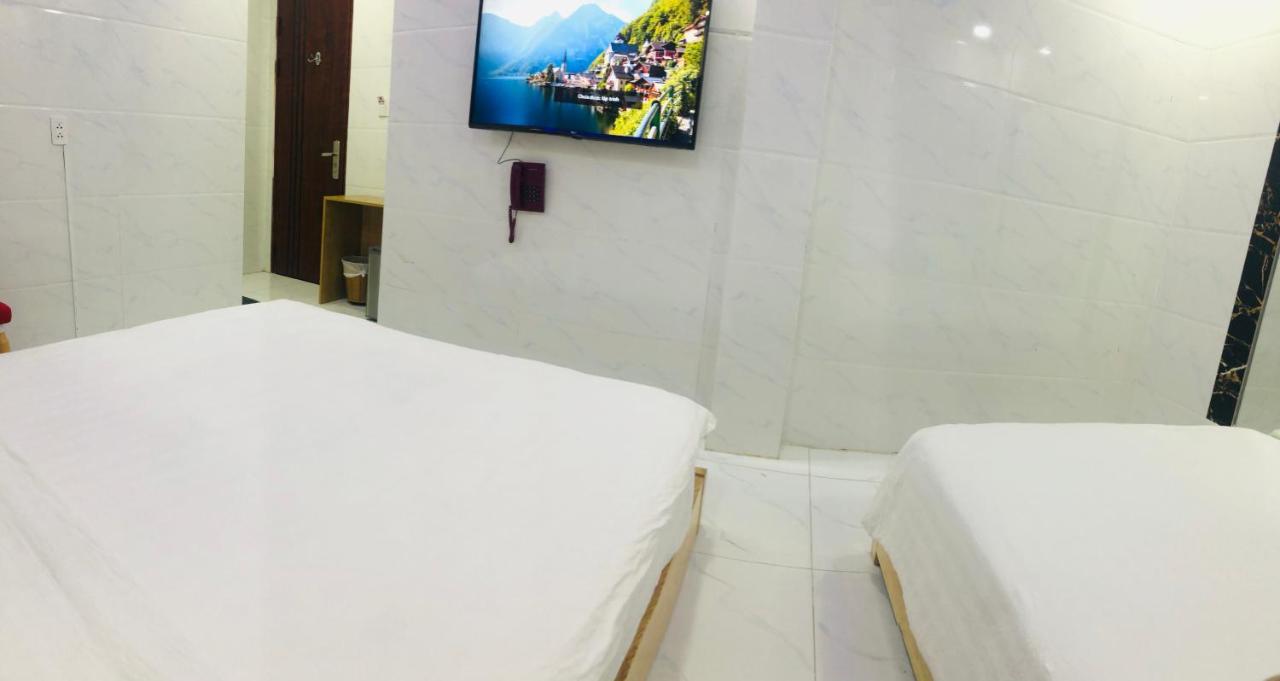 2Z Hotel- 149 Lê Thị Riêng Cidade de Ho Chi Minh Exterior foto