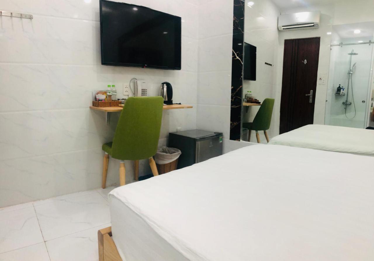 2Z Hotel- 149 Lê Thị Riêng Cidade de Ho Chi Minh Exterior foto